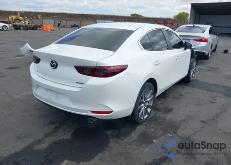 2021 Mazda Mazda3 Select z USA, uszkodzony, nr VIN 3MZBPABL8MM250068